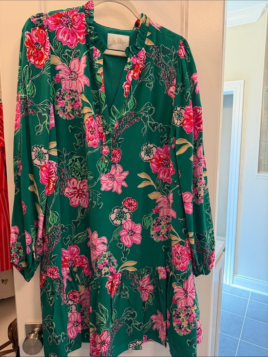 Lilly Pulitzer Dresses & Skirts - Lilly Pulitzer Green Dress with Pink Floral Print
